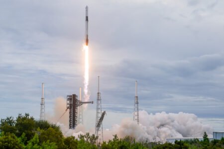 Space Force alerta por retiro del Falcon 9 de SpaceX en 2025
