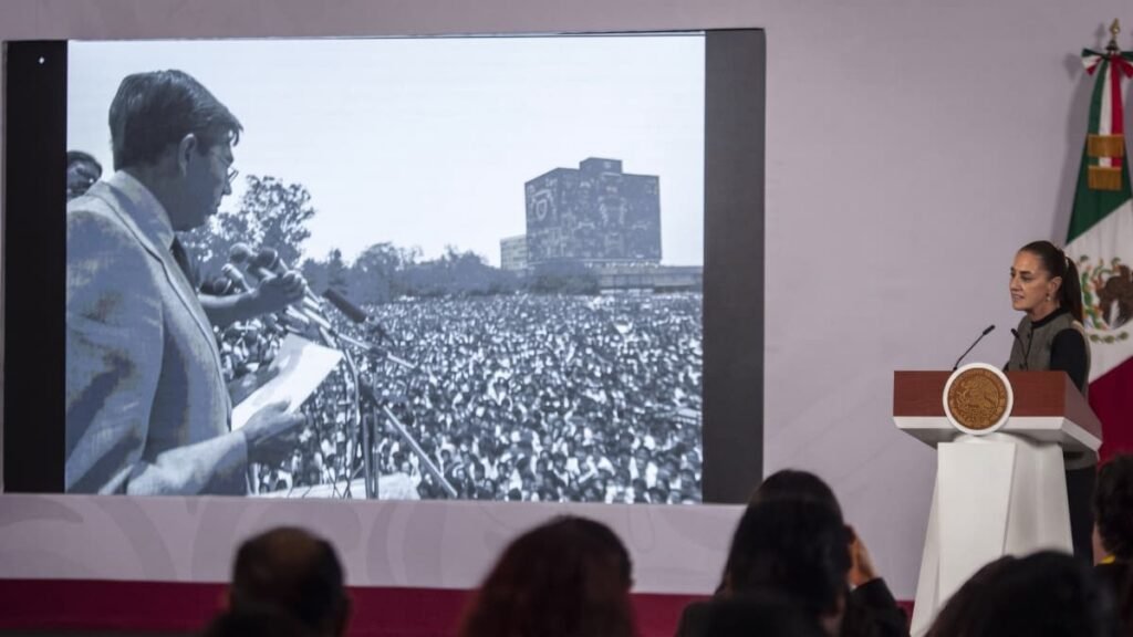 Sheinbaum rinde homenaje a Cuauhtémoc Cárdenas en Palacio Nacional