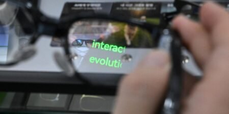 Corea del Sur penalizará uso de lentes inteligentes en exámenes