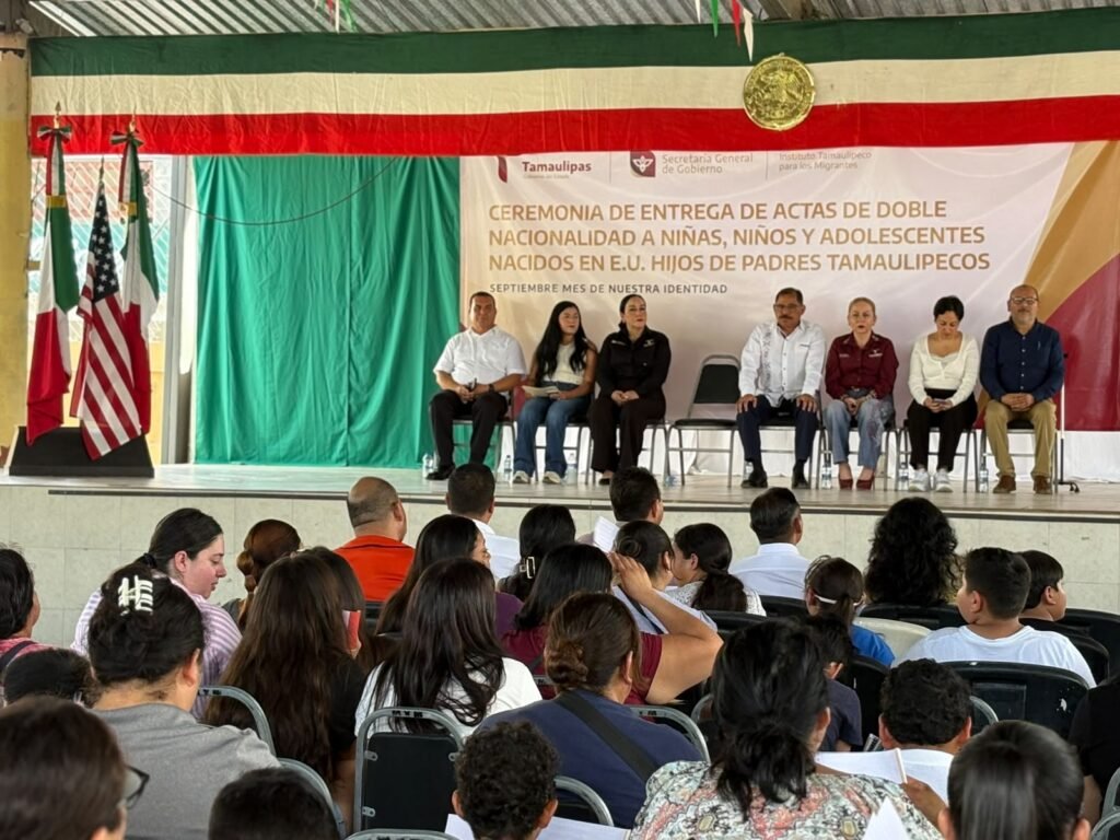 Tamaulipas entrega 330 actas de doble nacionalidad a menores