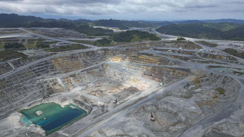Comisión oficial recomienda reabrir mina de cobre en Panamá