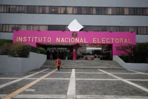 MC y PRI demandan presidente imparcial en el INE tras salida de Taddei MC y PRI demandan presidente imparcial en el INE tras salida de Taddei